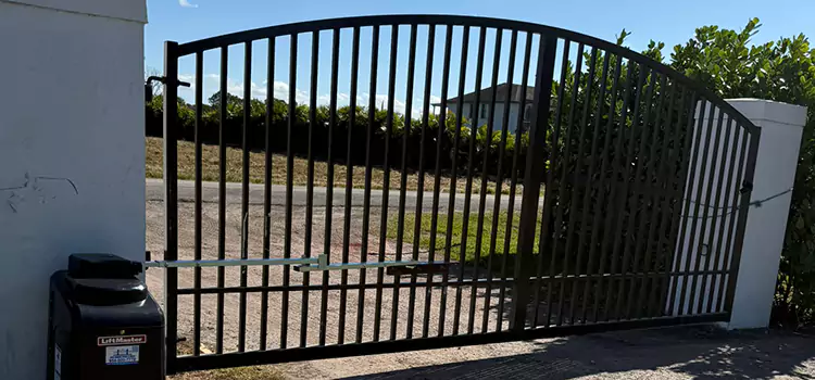 Driveway Fence Repair Tulare